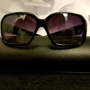 Franco Serto Sunglasses